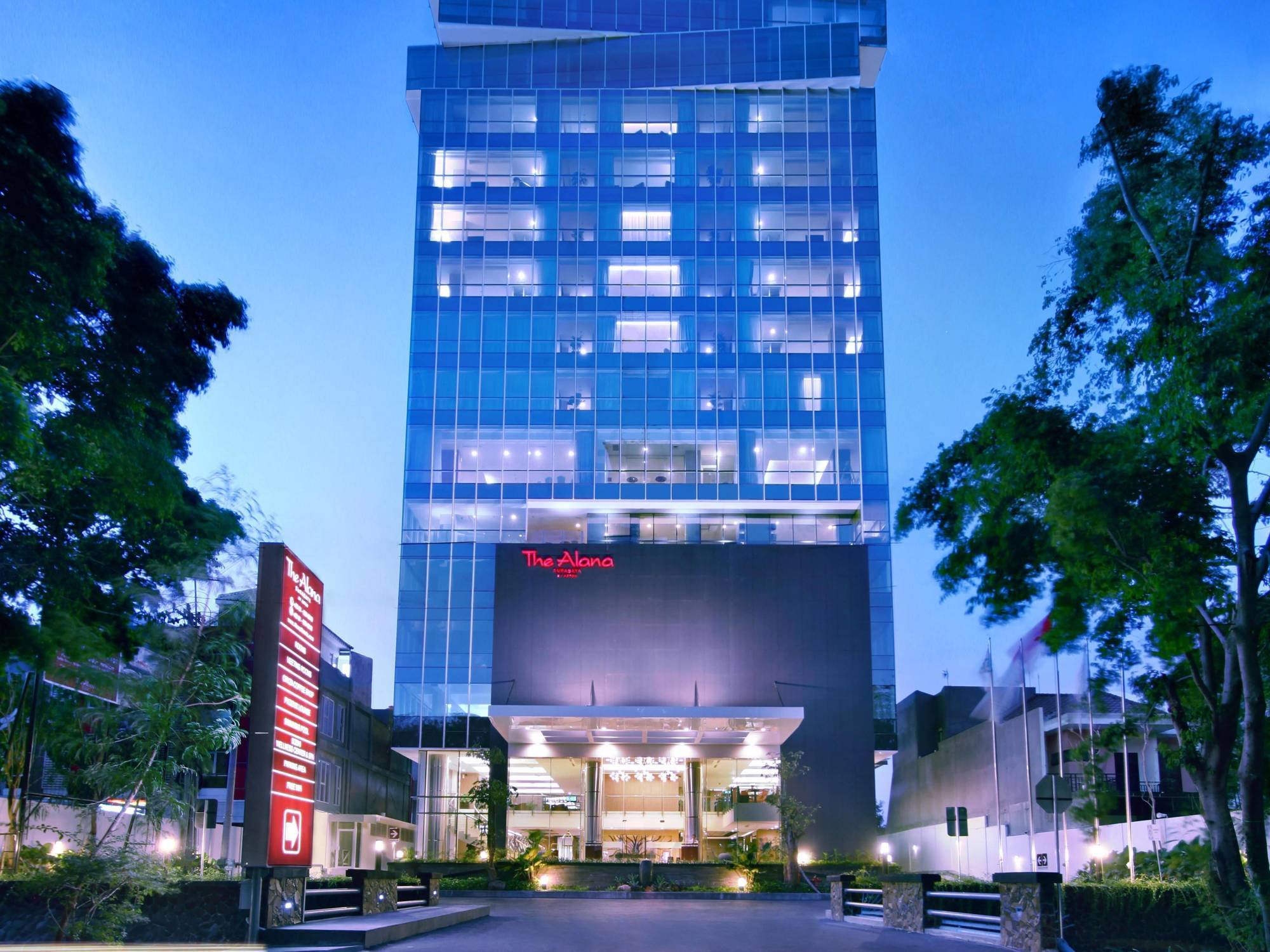 The Alana Surabaya Hotel Exterior photo